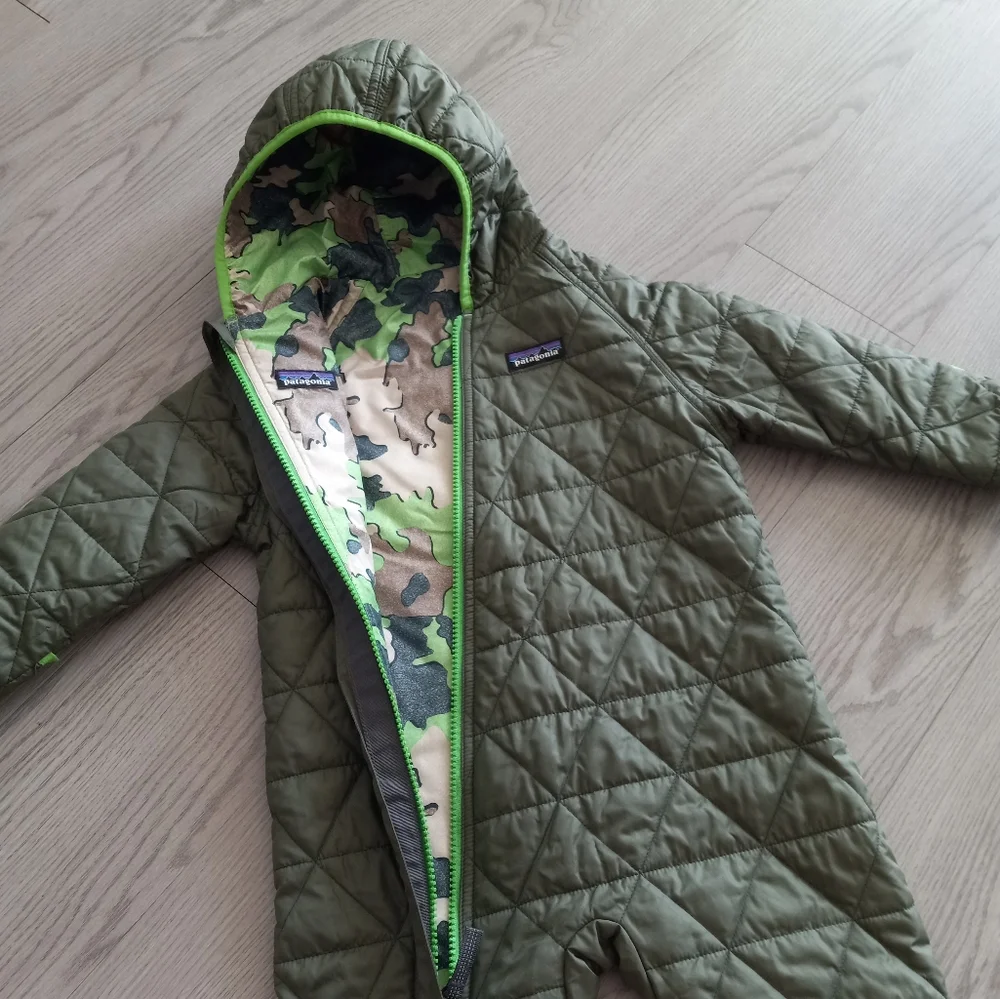 Patagonia Baby Reversible Puff Ball Bunting Green Camo Green 12-18m